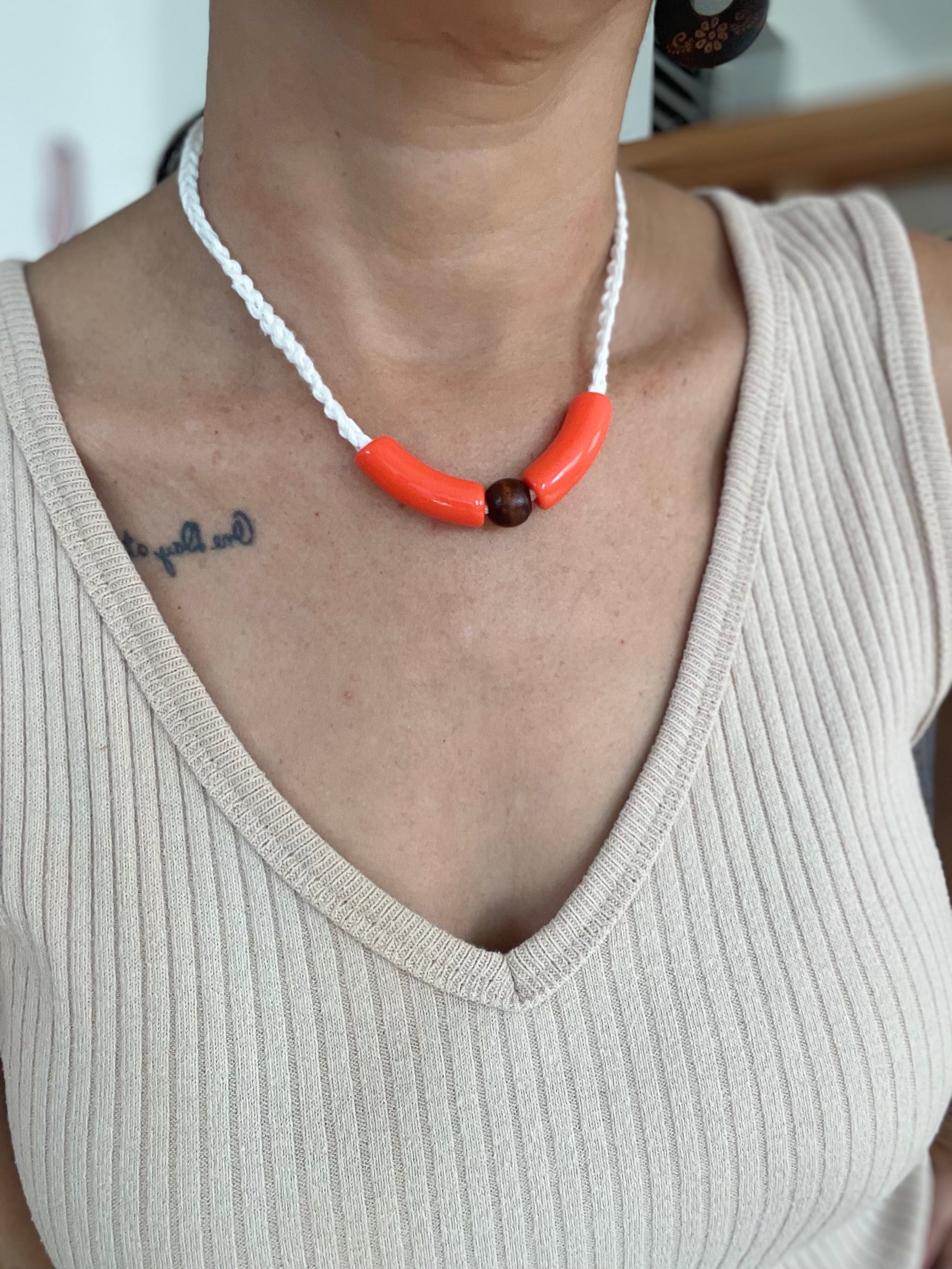 Collar Aura Naranja Radiante