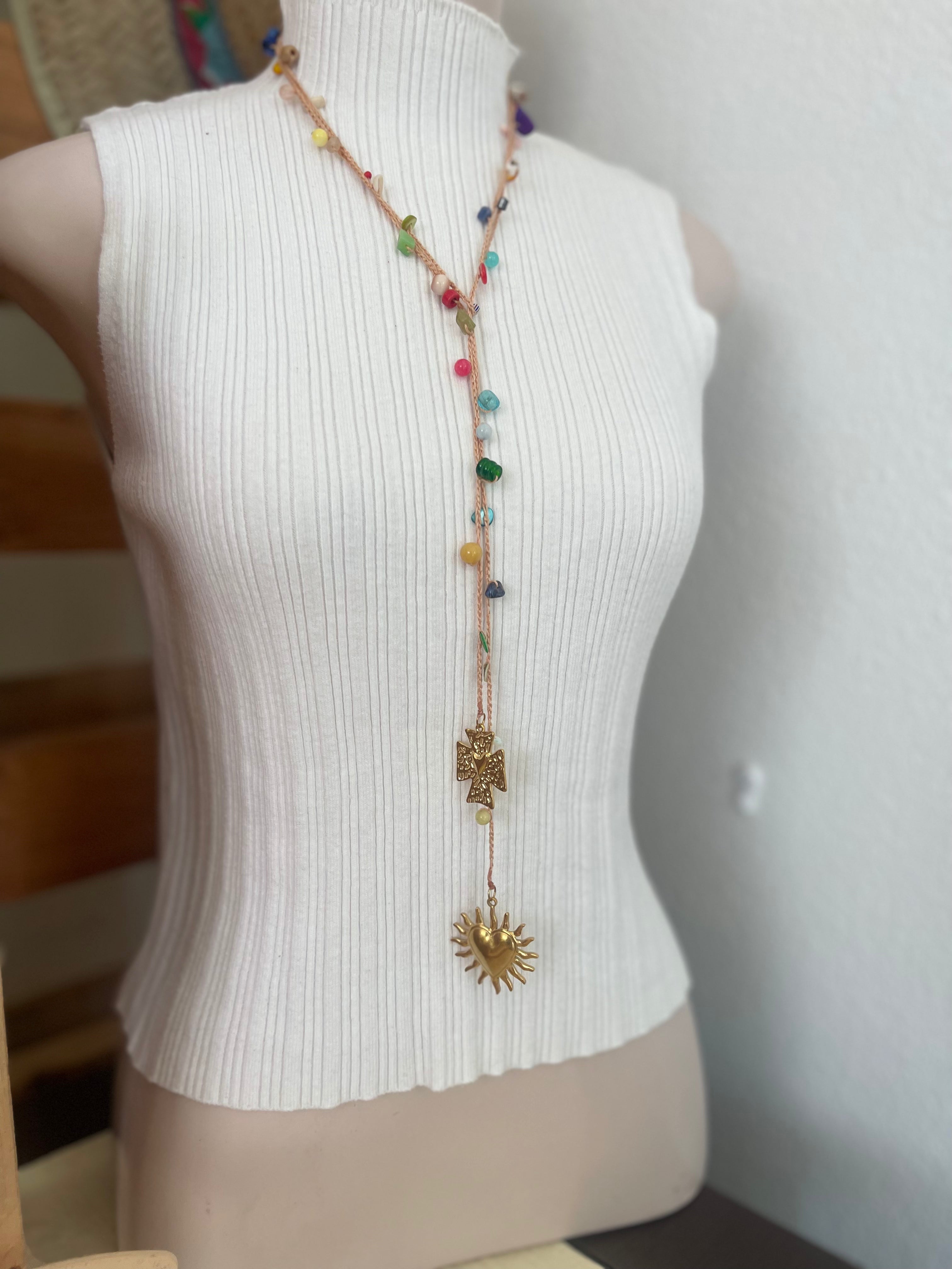 Collar Mil Vueltas Corazón de Jesús