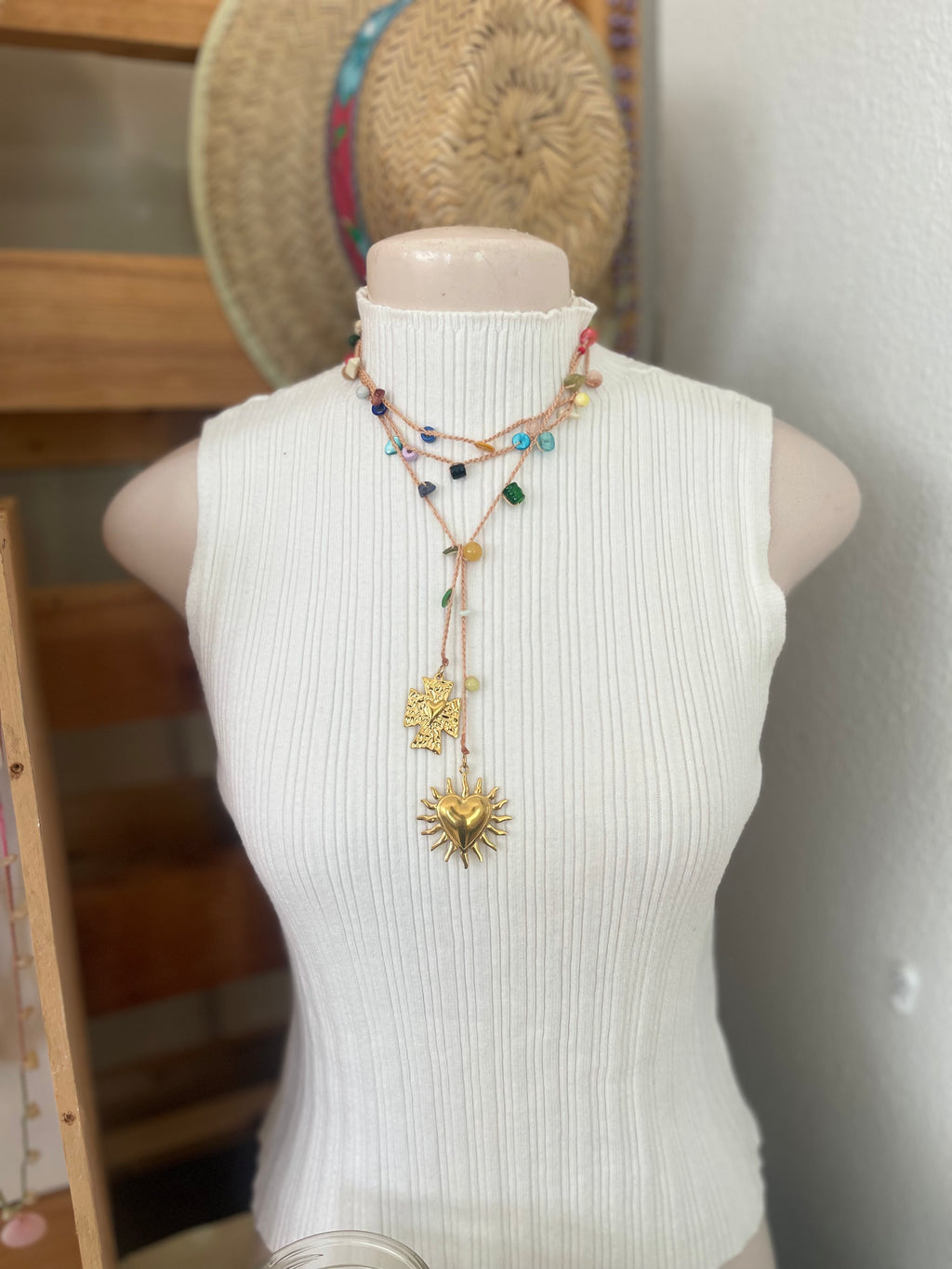 Collar Mil Vueltas Corazón de Jesús